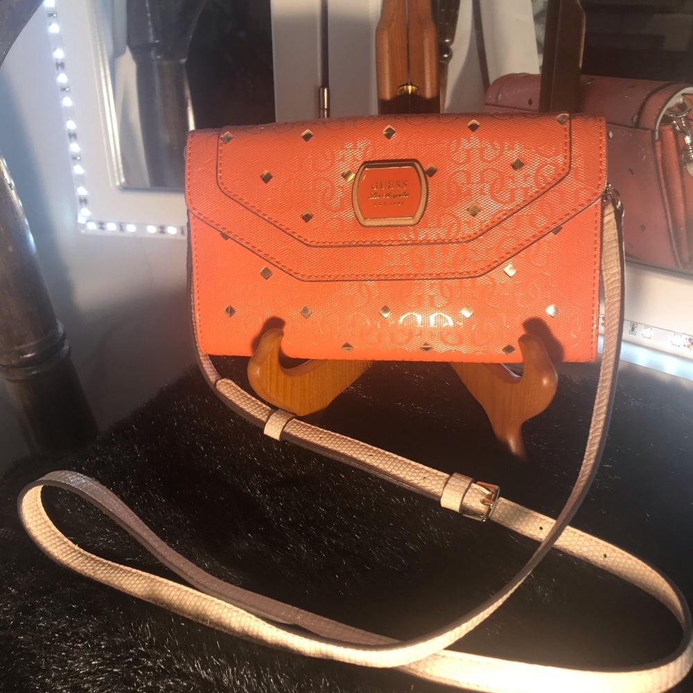 Guess crossbody bag